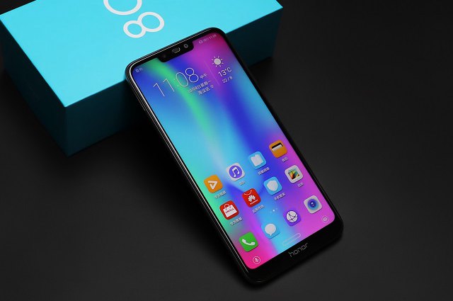 榮耀暢玩8C怎么拆機 榮耀暢玩8C拆機圖解全過程