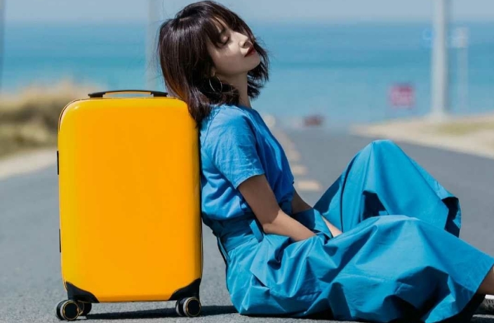 年輕人第一款安全旅行箱 <a href=/tags/54-0.html target=_blank class=infotextkey>小米</a>90分智能解鎖旅行箱評測