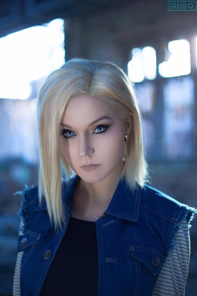 德國妹COS《龍珠》人造人18號 黑絲妹神還原