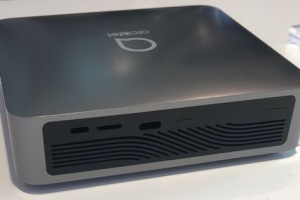 TCL推出阿爾卡特5G移動(dòng)熱點(diǎn)小盒子 采用USB-C接口，內(nèi)置電池