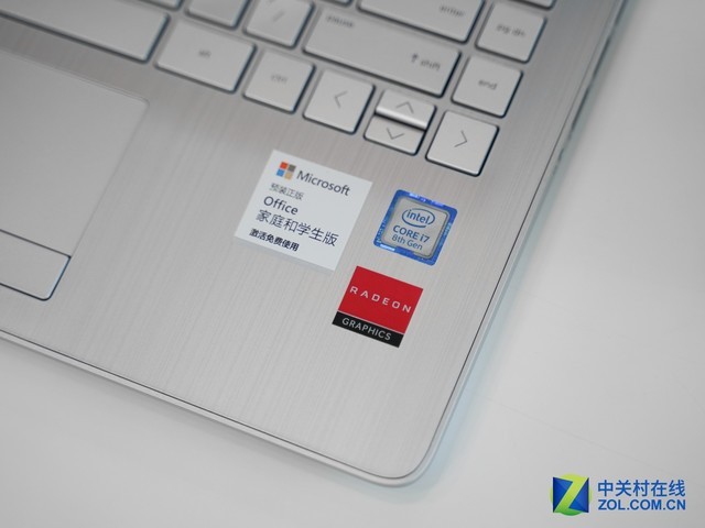 高顏值還要強性能 5000元以下輕薄本誰最超值?