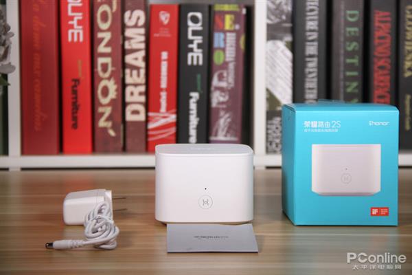 榮耀路由2S上手：不僅僅只是好看這么簡單