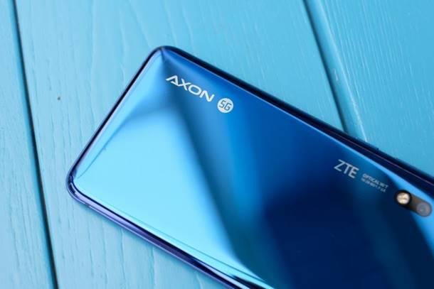 國內首款5G手機正式開賣 本月有兩款5G手機上市，最便宜僅4498元