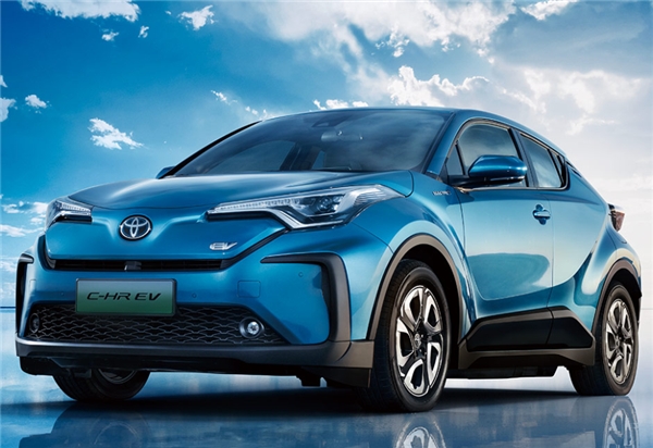 廣汽豐田首款純電動車型C-HR EV上市，補貼后售價22.58萬起