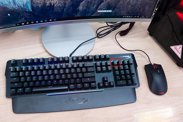 win10系統開機默認關閉數字小鍵盤NumLock解決方法