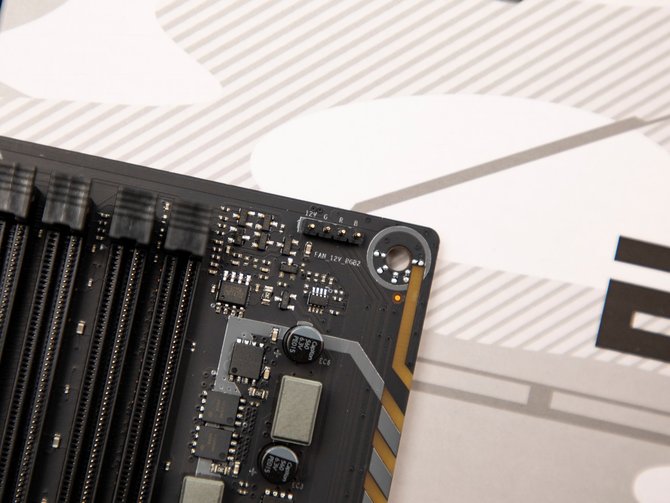 七彩虹CVN B460M主板怎么樣?七彩虹CVN B460M主板評測