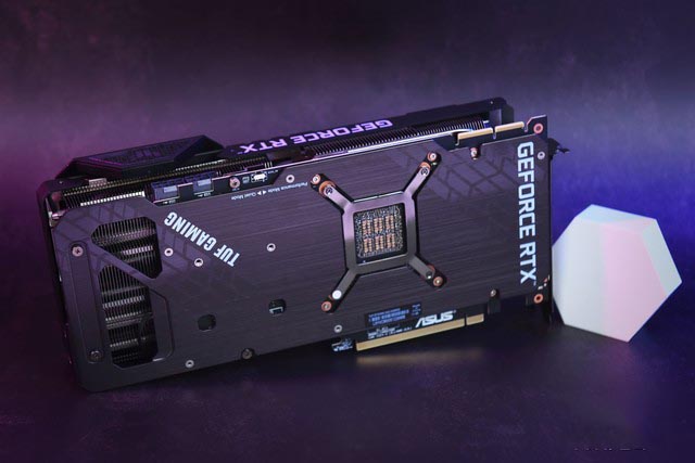 華碩3090首測 我也給他兩梭子