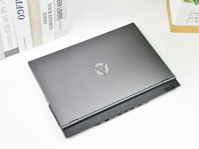 夜空中最亮的一顆星 聯想拯救者R7000P評測 